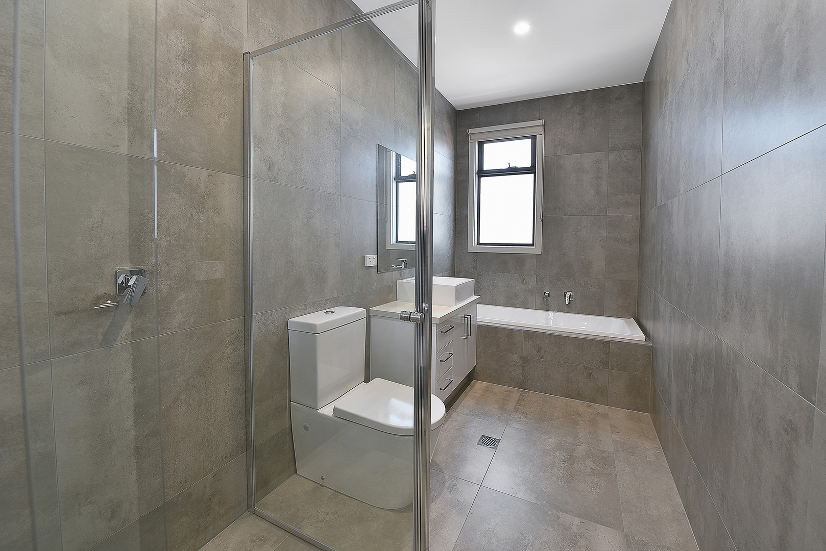 2/70 King Street, Airport West, VIC 3042, Airport West - Thumbnail 5