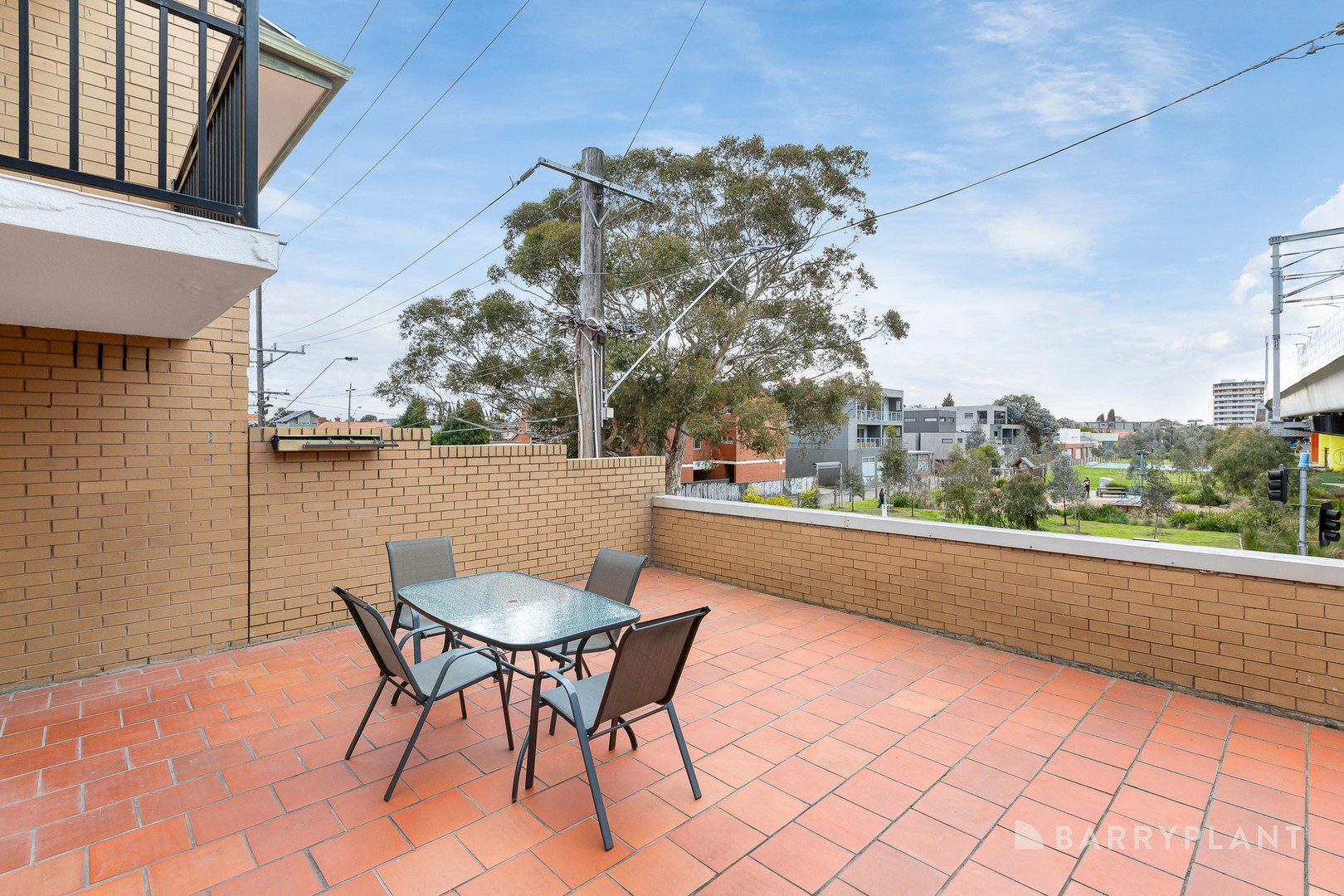 2/70 Loch Street, Coburg, VIC 3058, Coburg - Thumbnail 4