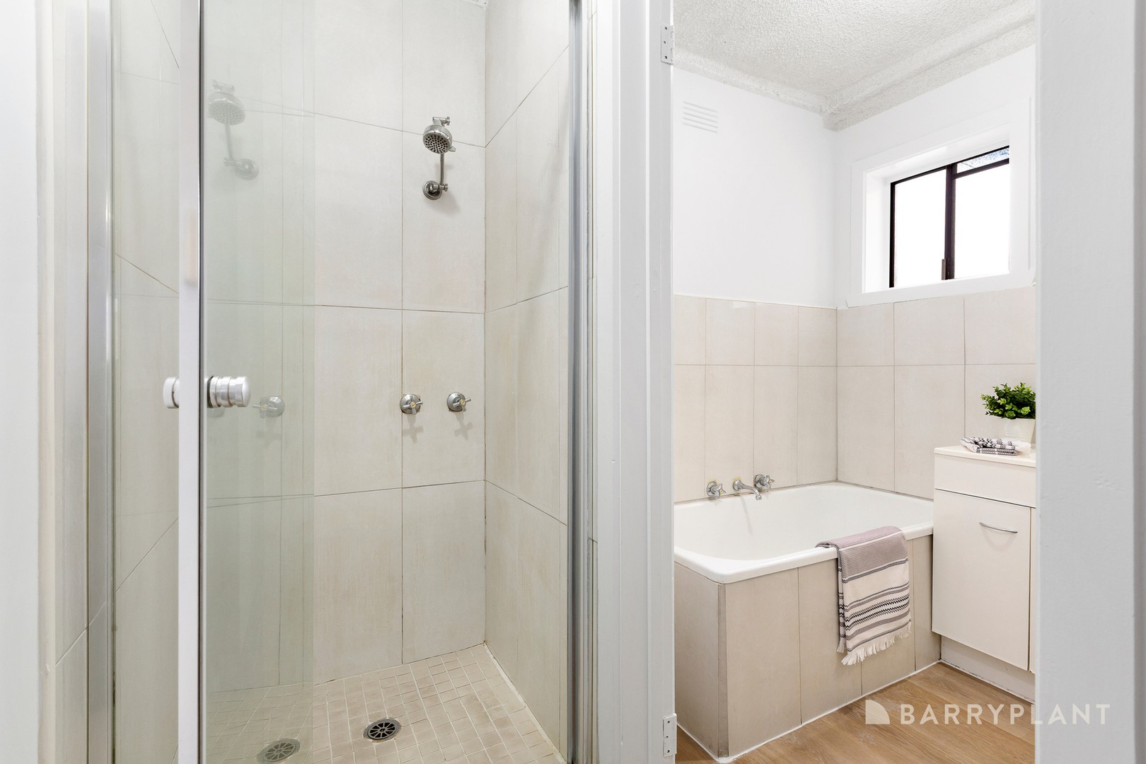 2/70 Loch Street, Coburg, VIC 3058, Coburg - Thumbnail 6