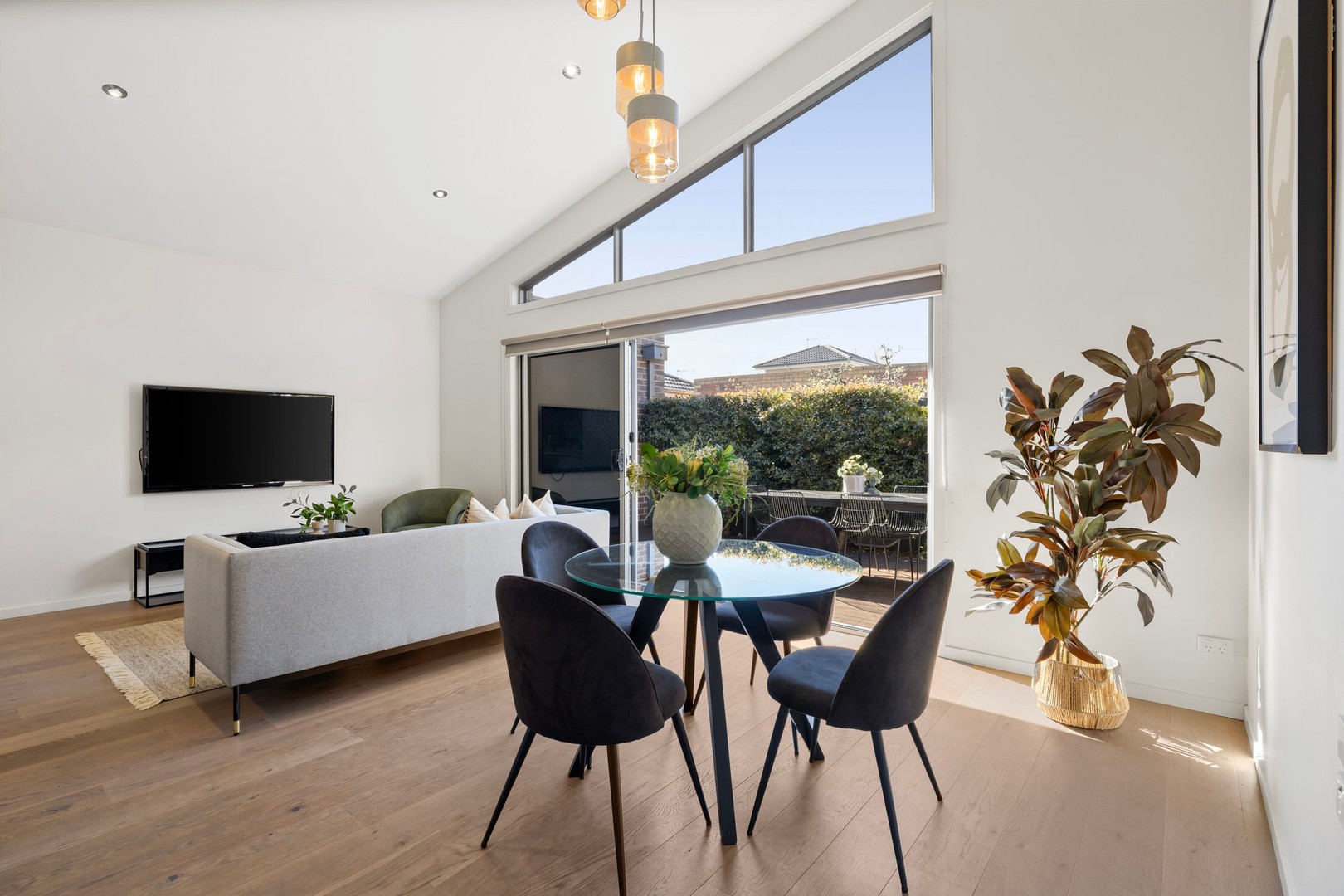 2/70 Mclaughlin Street, Ardeer, VIC 3022 - Thumbnail 2 - 09/10/2026