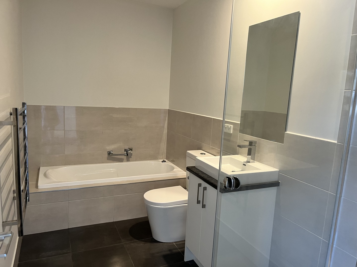 2/71 Commercial Road, Ferntree Gully, VIC 3156, Ferntree Gully - Thumbnail 6