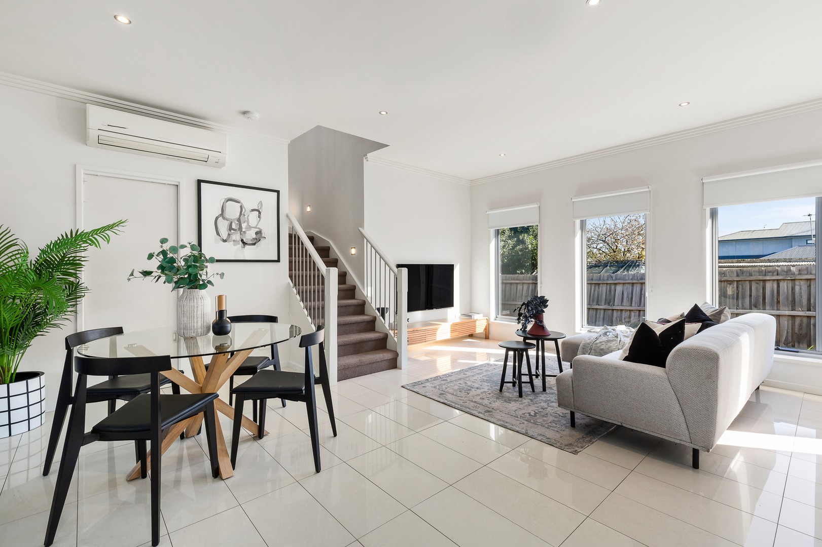 2/71 Haldane Road, Niddrie, VIC 3042 - Thumbnail 2 - 30/05/2024