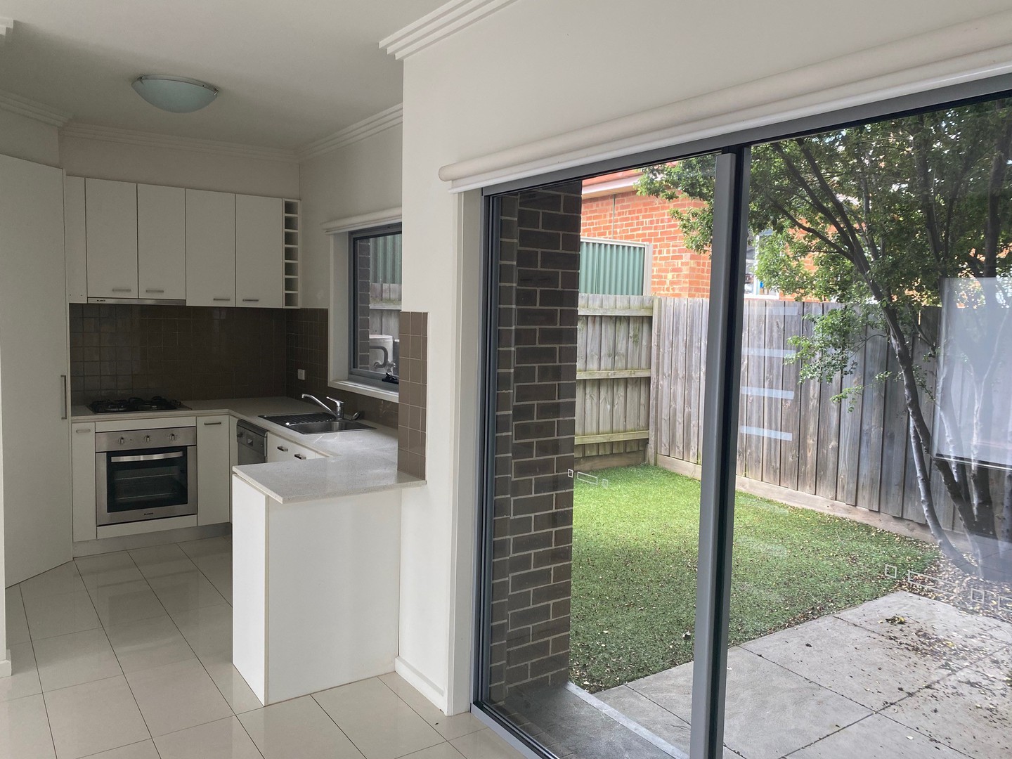 2/71 Haldane  Road, Niddrie, VIC 3042, Niddrie - Thumbnail 3