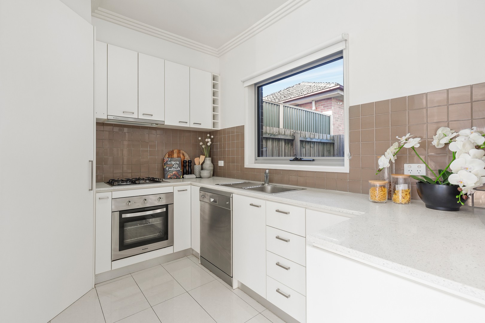 2/71 Haldane Road, Niddrie, VIC 3042, Niddrie - Thumbnail 5