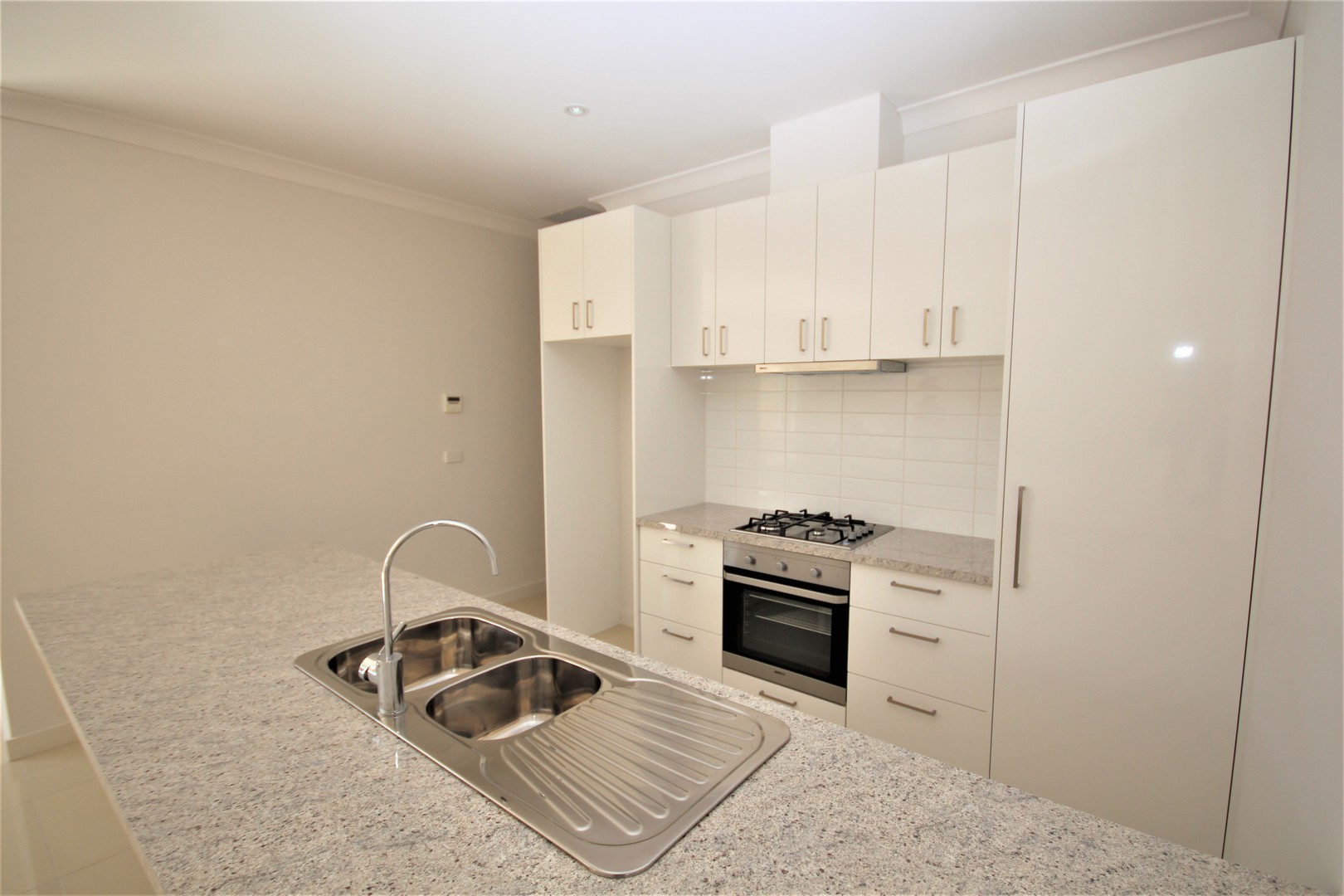 2/72 Bellarine Highway, Newcomb, VIC 3219, Newcomb - Thumbnail 4