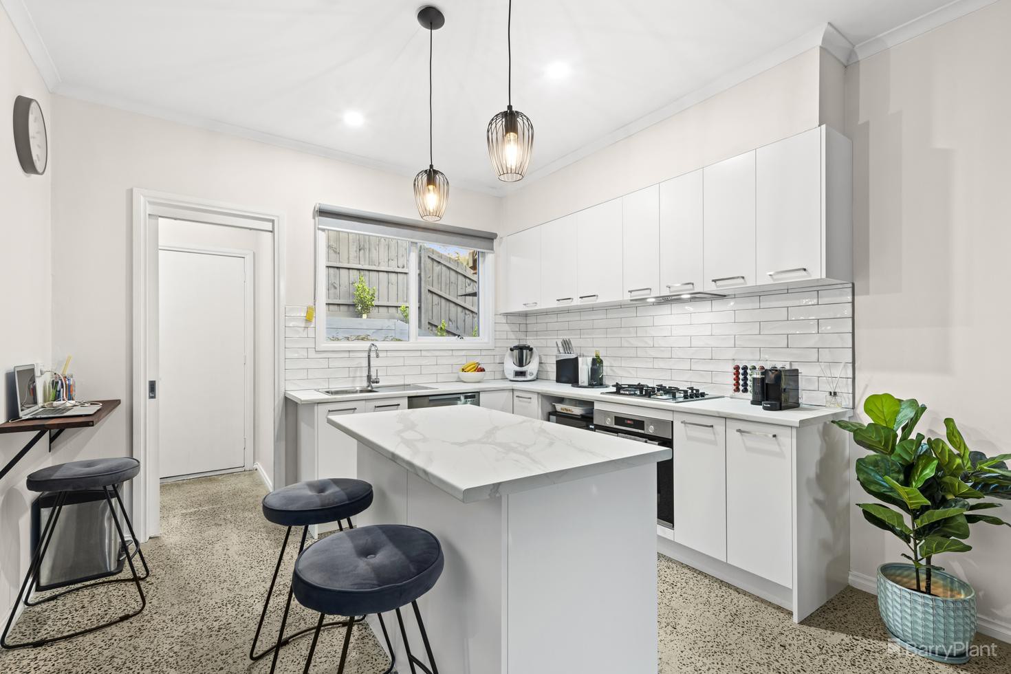 2/72 Henry Street, Eltham, VIC 3095, Eltham - Thumbnail 3