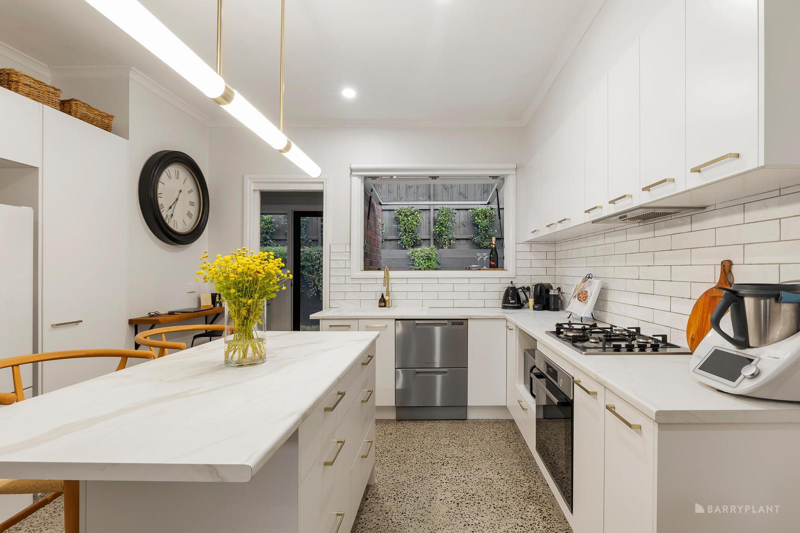 2/72 Henry Street, Eltham, VIC 3095, Eltham - Thumbnail 4