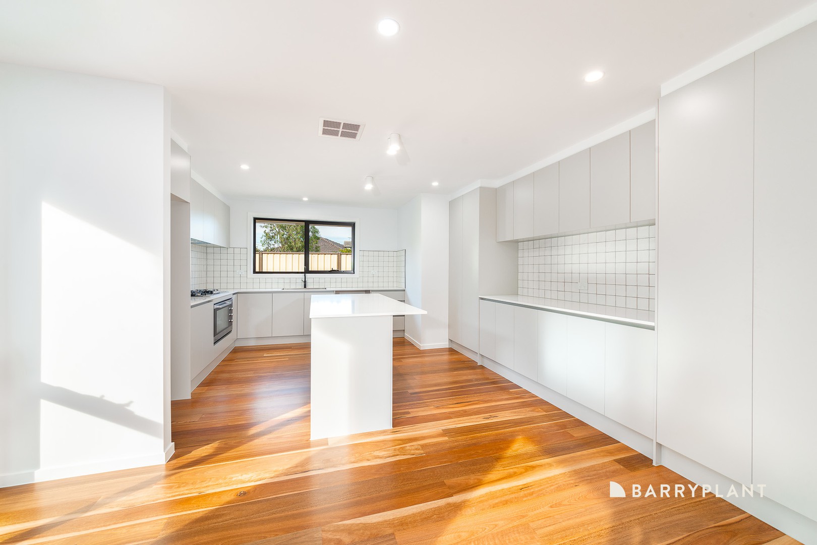 2/72 Snell Grove, Oak Park, VIC 3046, Oak Park - Thumbnail 4