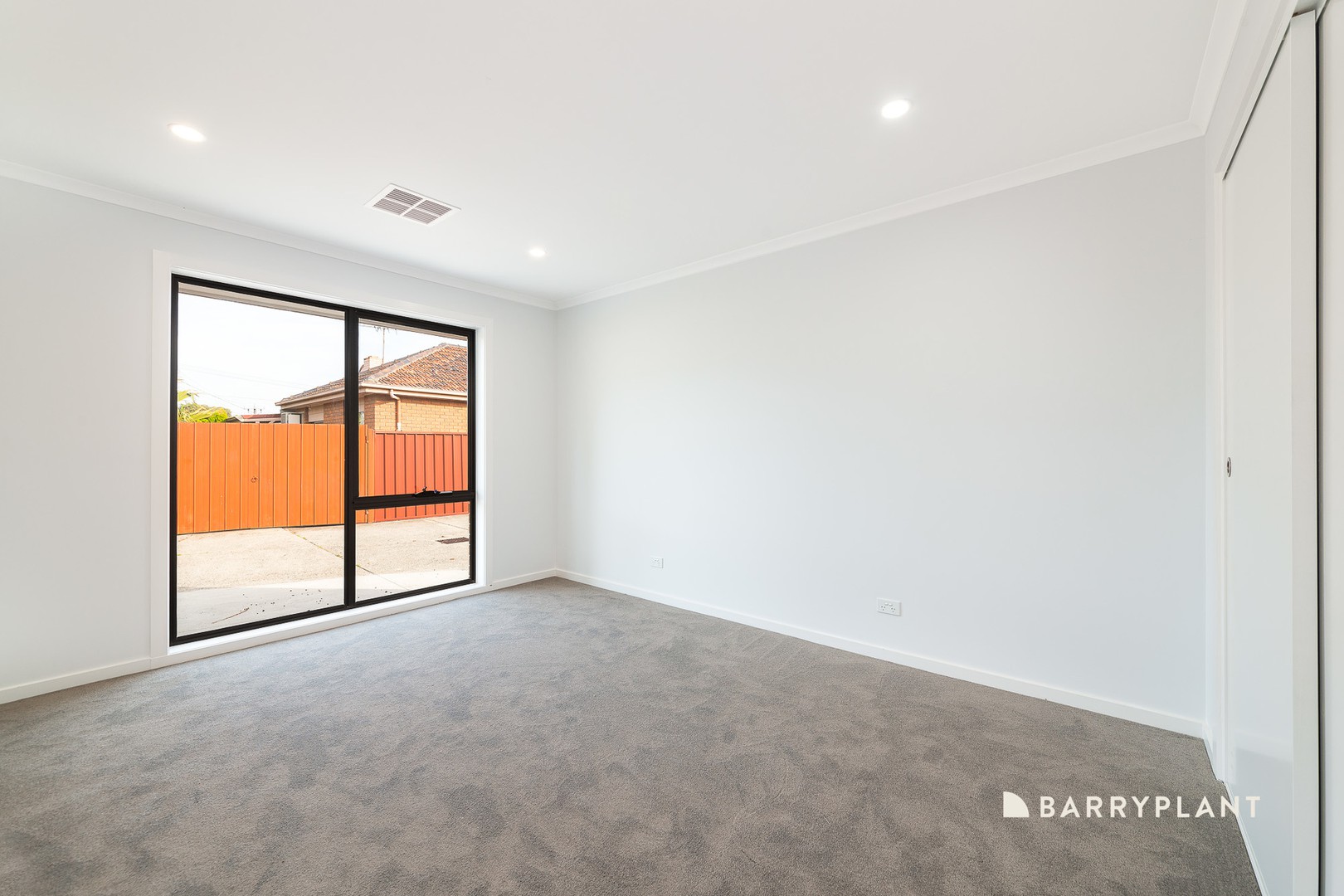 2/72 Snell Grove, Oak Park, VIC 3046, Oak Park - Thumbnail 2