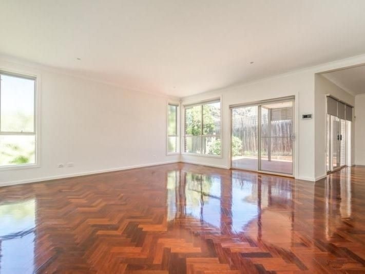 2/72 Thea Grove, Doncaster East, VIC 3109, Doncaster East - Thumbnail 2