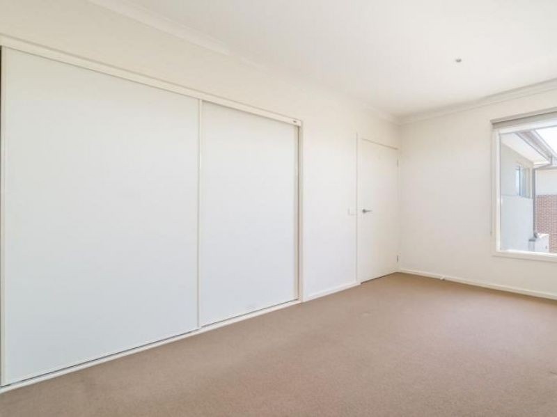2/72 Thea Grove, Doncaster East, VIC 3109, Doncaster East - Thumbnail 6