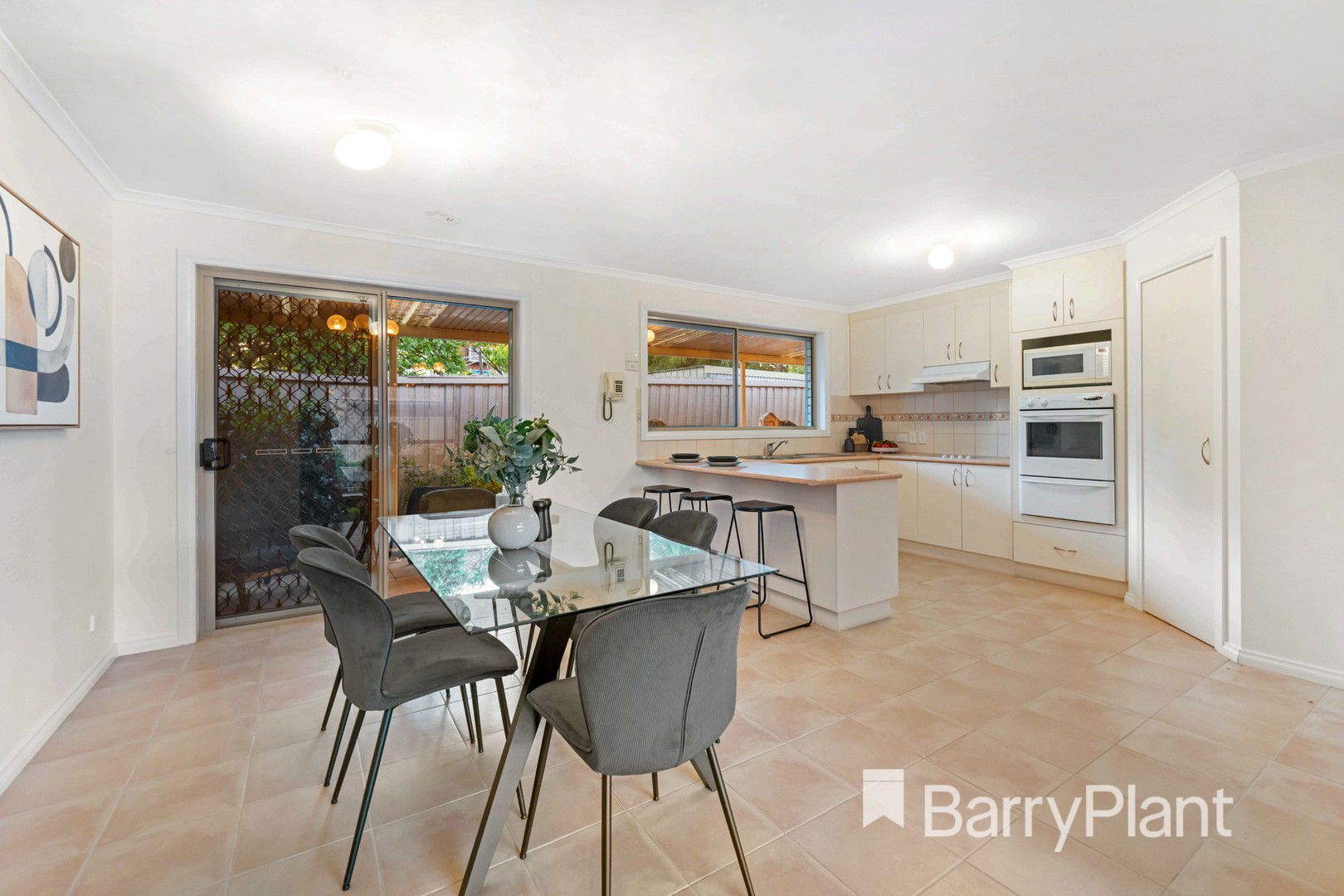2/73 Avondale Avenue, St Albans, VIC 3021, St Albans - Thumbnail 7