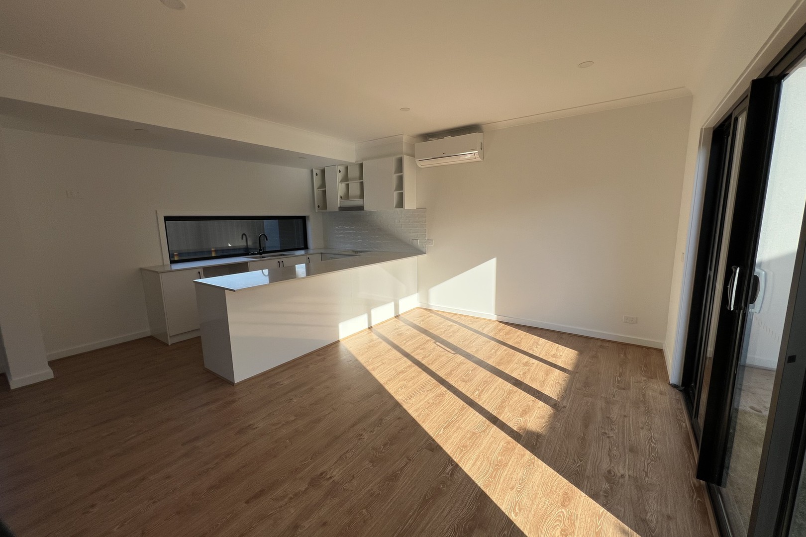 2/73 Lester Avenue, St Albans, VIC 3021 - Thumbnail 2 - 04/06/2026