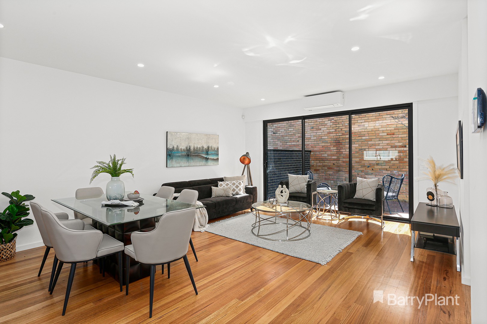 2/73 Vincent Street, Oak Park, VIC 3046, Oak Park - Thumbnail 2