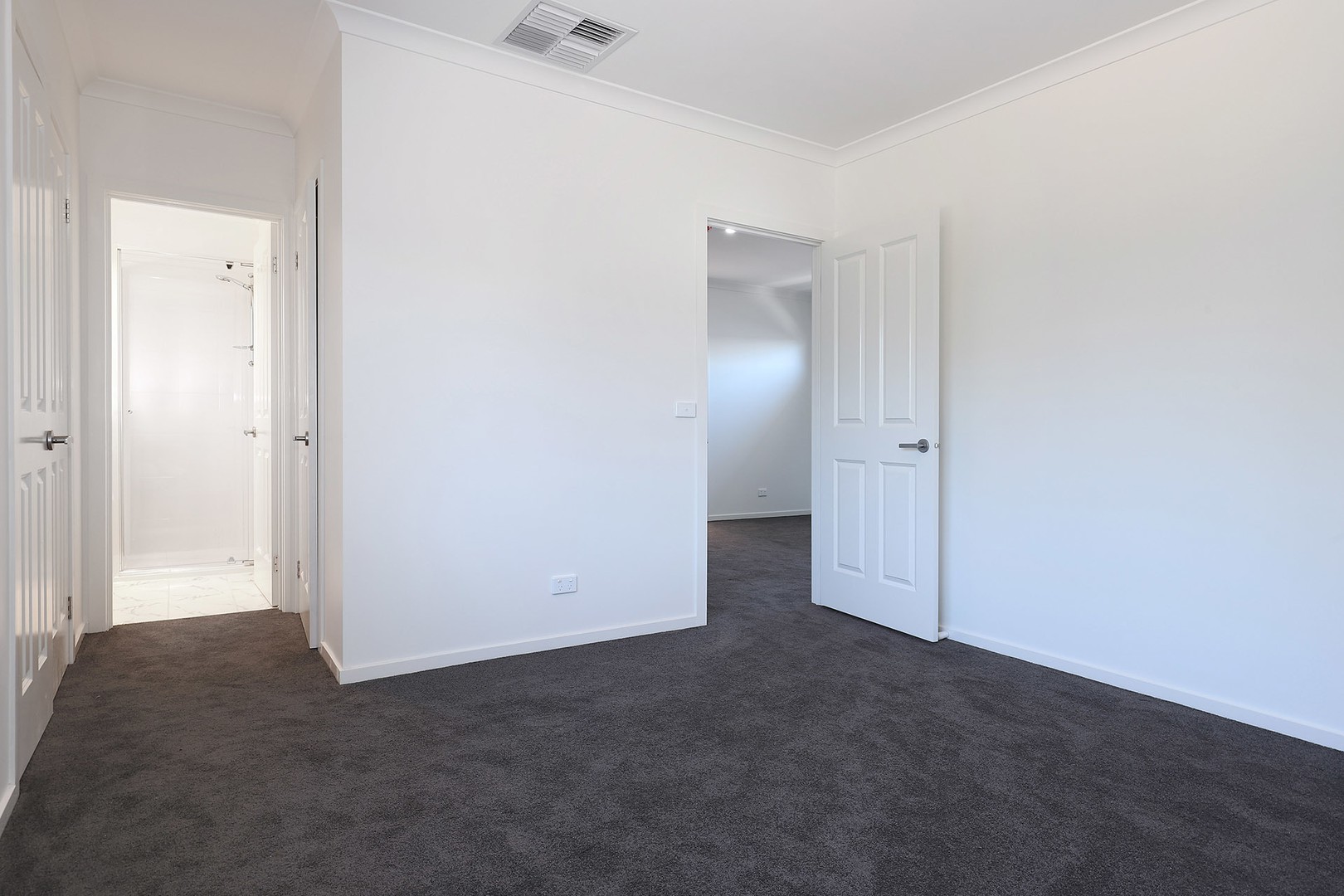 2/73 Winifred Street, Oak Park, VIC 3046, Oak Park - Thumbnail 5