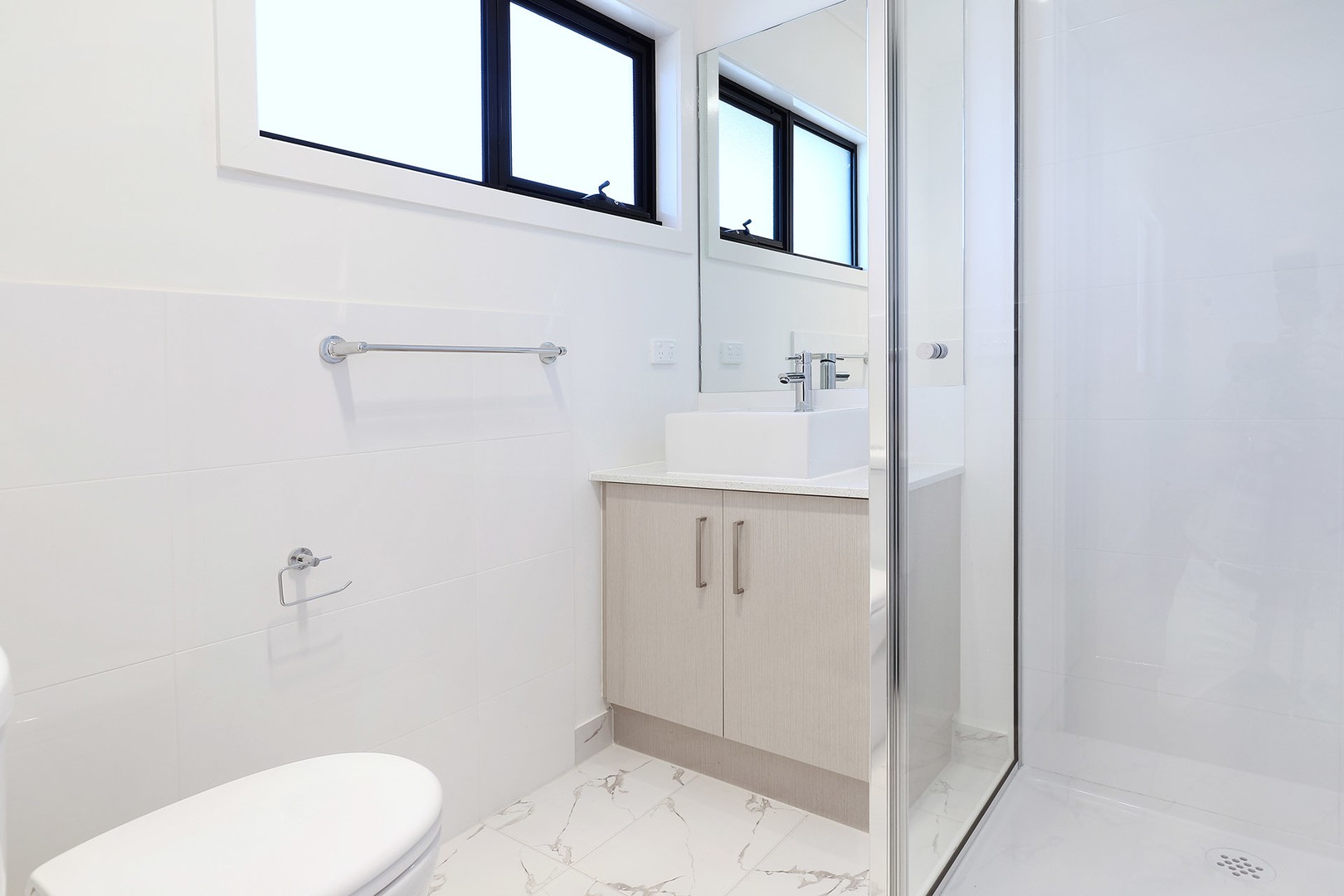 2/73 Winifred Street, Oak Park, VIC 3046, Oak Park - Thumbnail 6