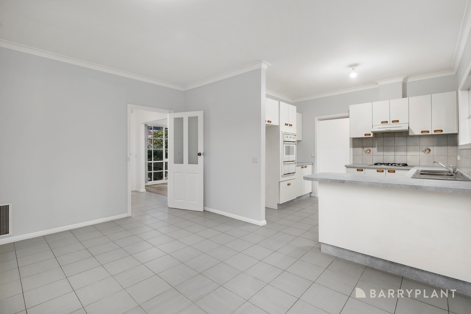 2/74 Franklin Road, Doncaster East, VIC 3109, Doncaster East - Thumbnail 3
