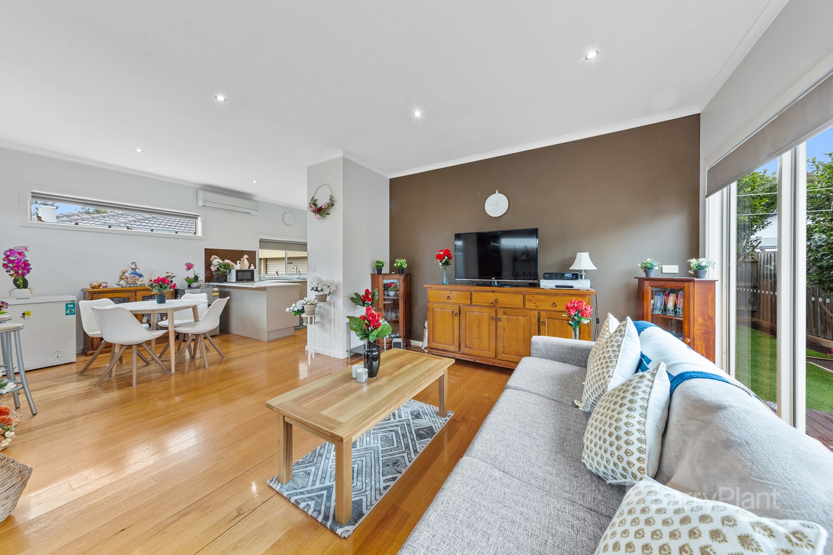 2/74 Jamieson Street, St Albans, VIC 3021, St Albans - Thumbnail 3