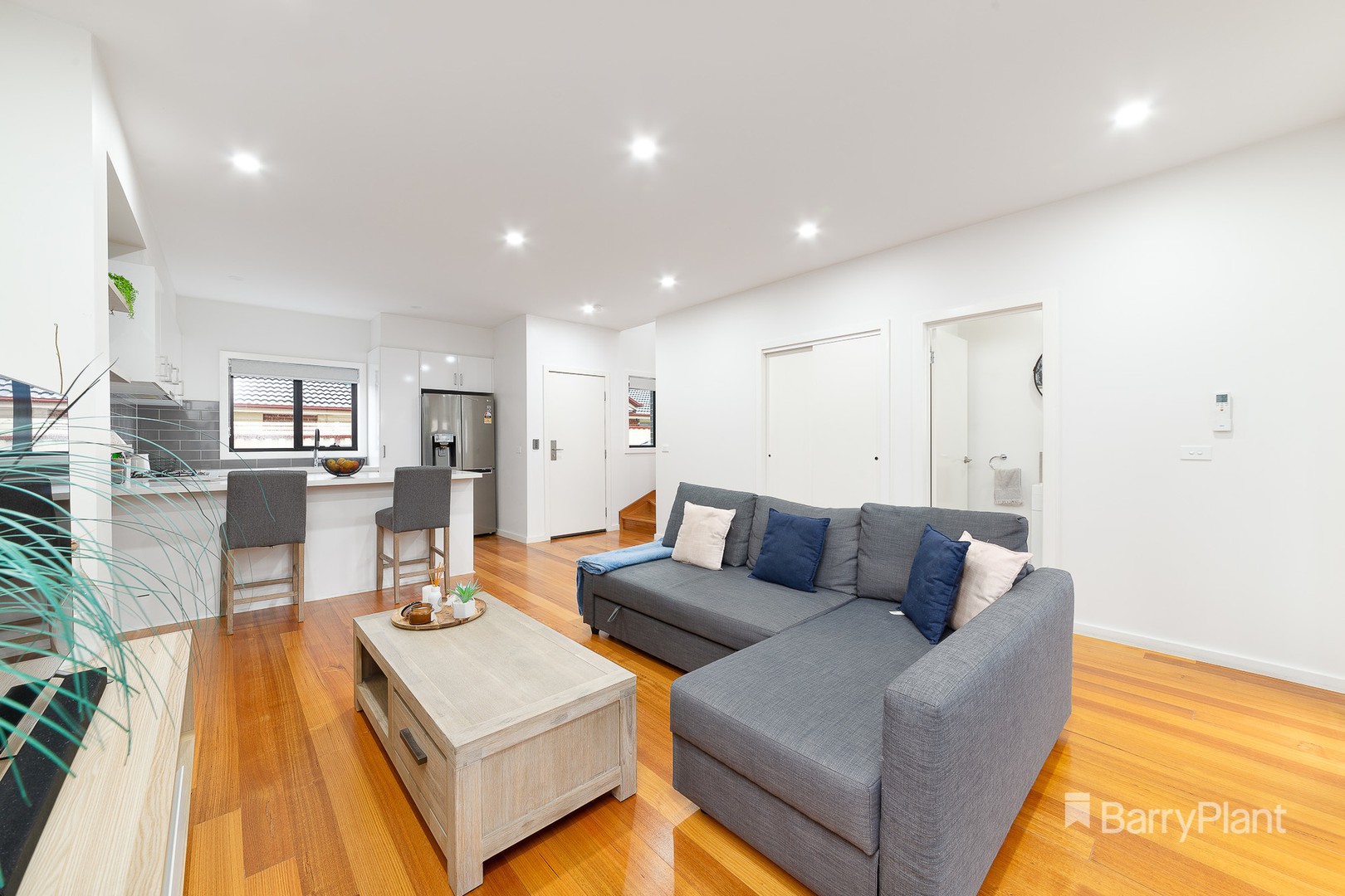 2/74 Maude Avenue, Glenroy, VIC 3046, Glenroy - Thumbnail 2