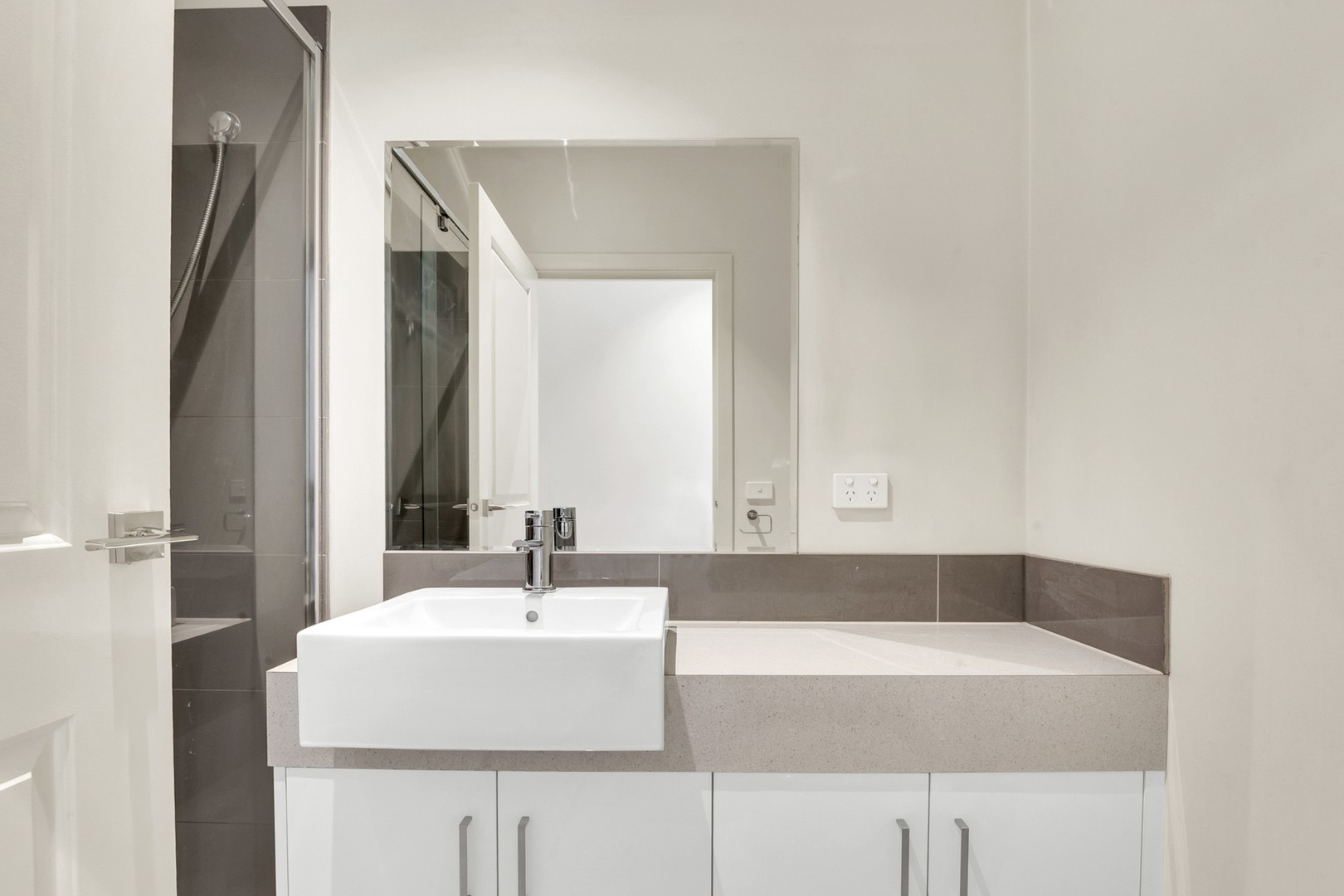2/74 Whitelaw Street, Reservoir, VIC 3073, Reservoir - Thumbnail 7