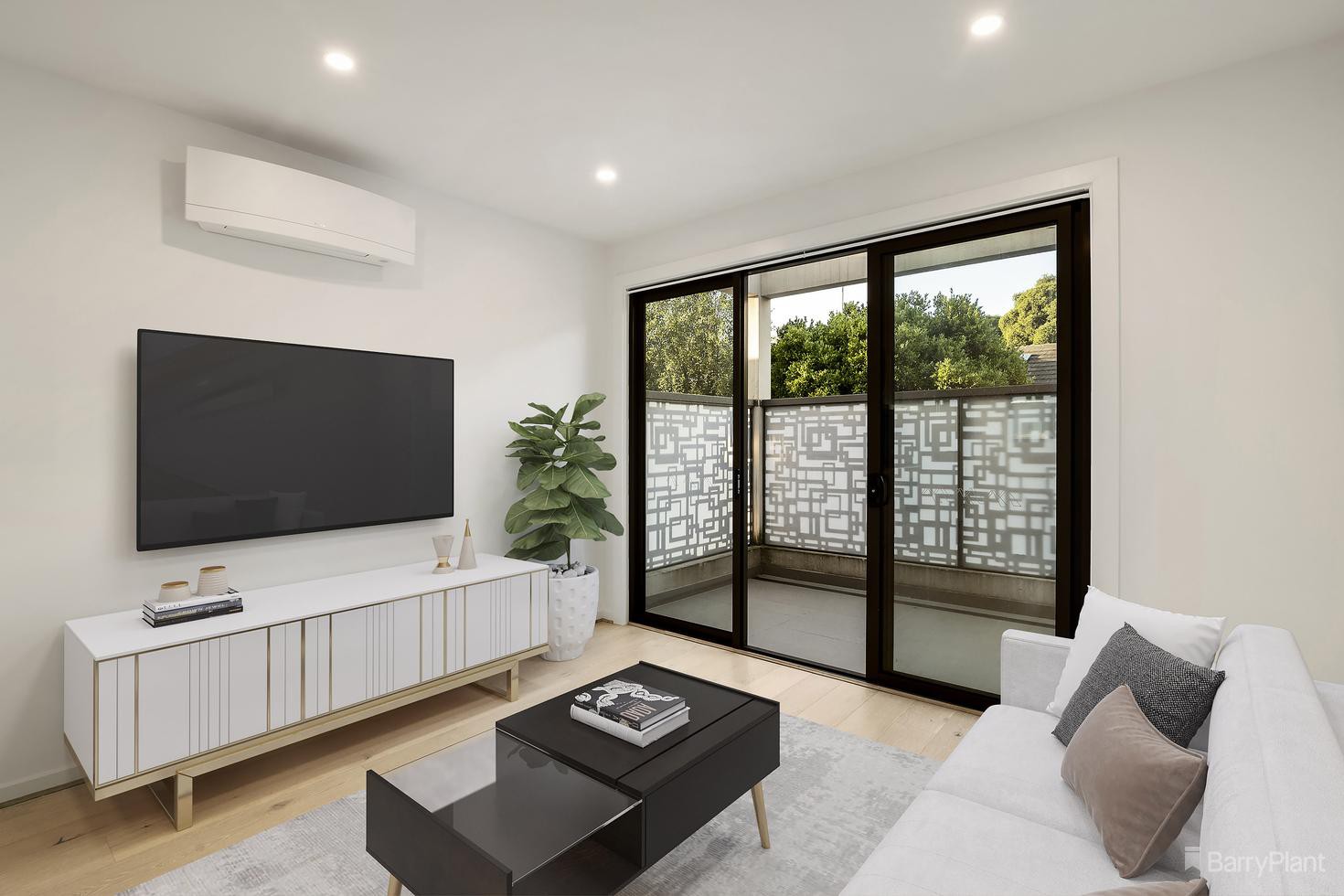2/745 Elgar Road, Doncaster, VIC 3108, Doncaster - Thumbnail 2