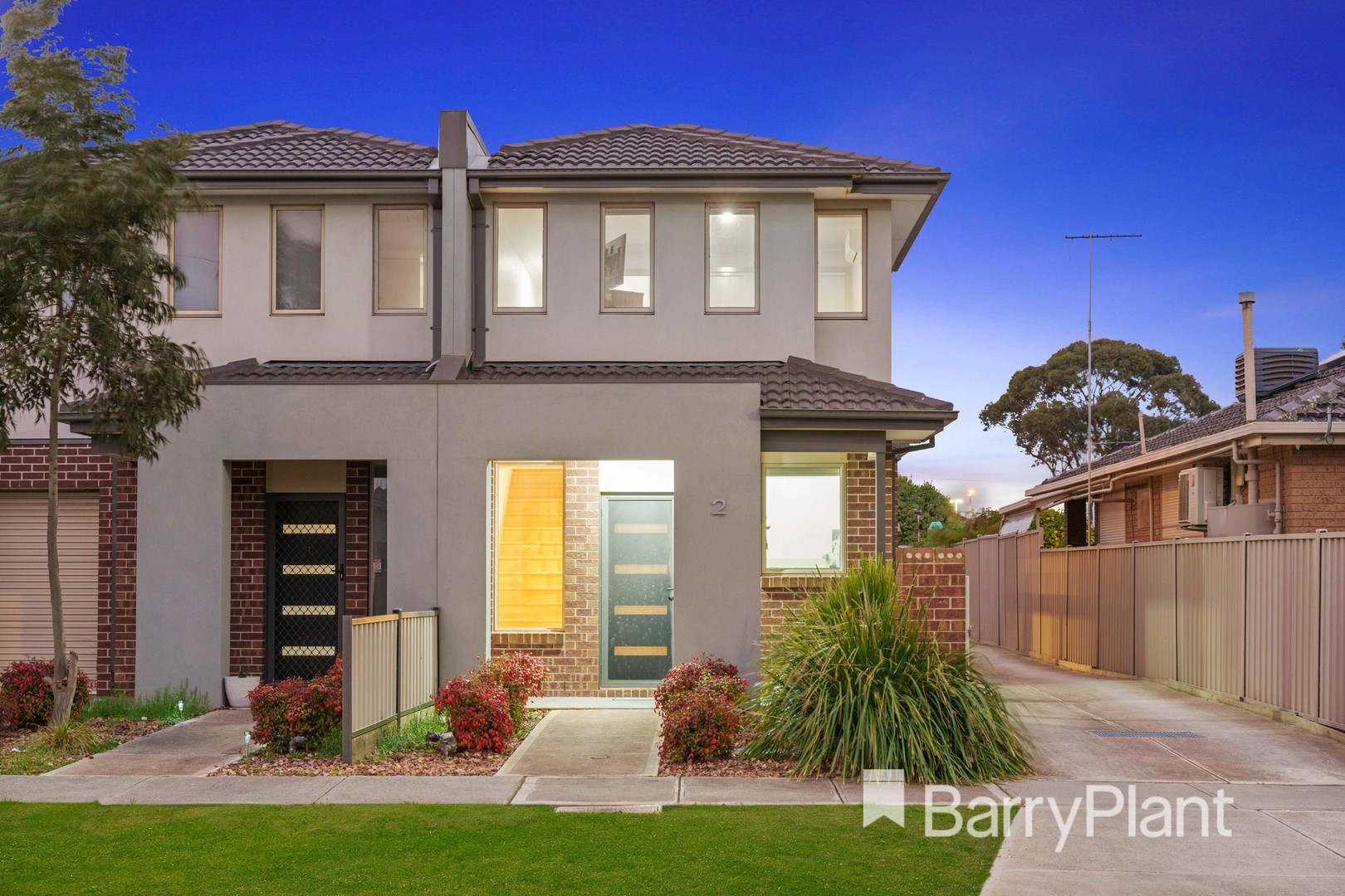 2/76 Power Street, St Albans, VIC 3021, St Albans - Thumbnail 2