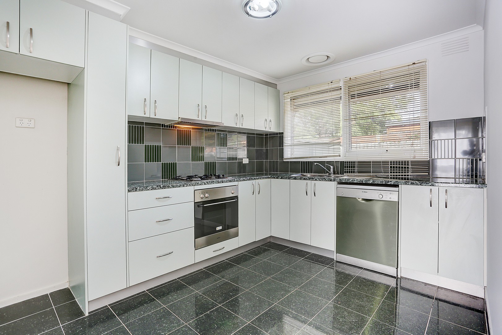 2/76 Thames  Promenade, Chelsea, VIC 3196, Chelsea - Thumbnail 2