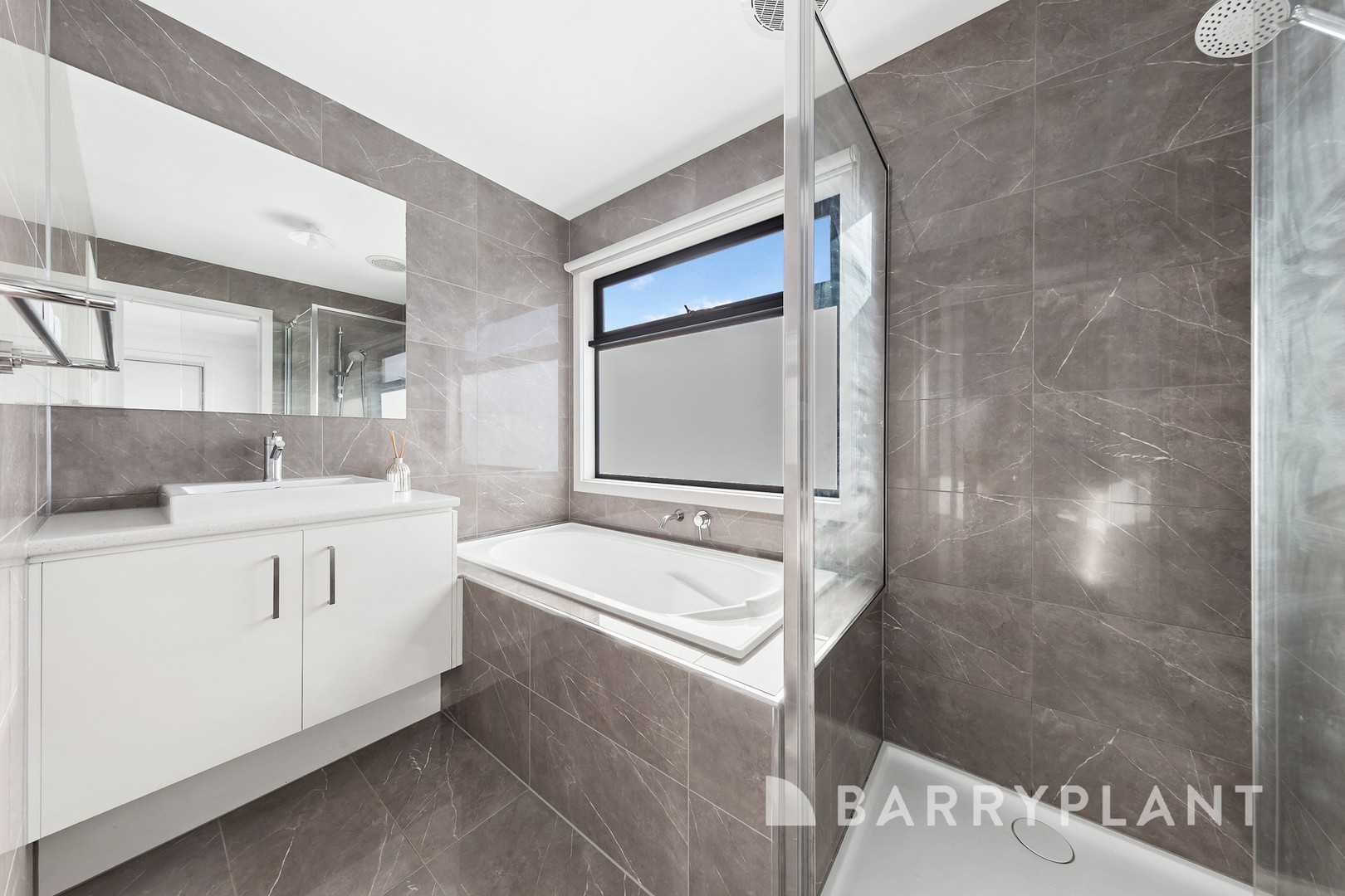 2/76 Walmer Avenue, St Albans, VIC 3021, St Albans - Thumbnail 6