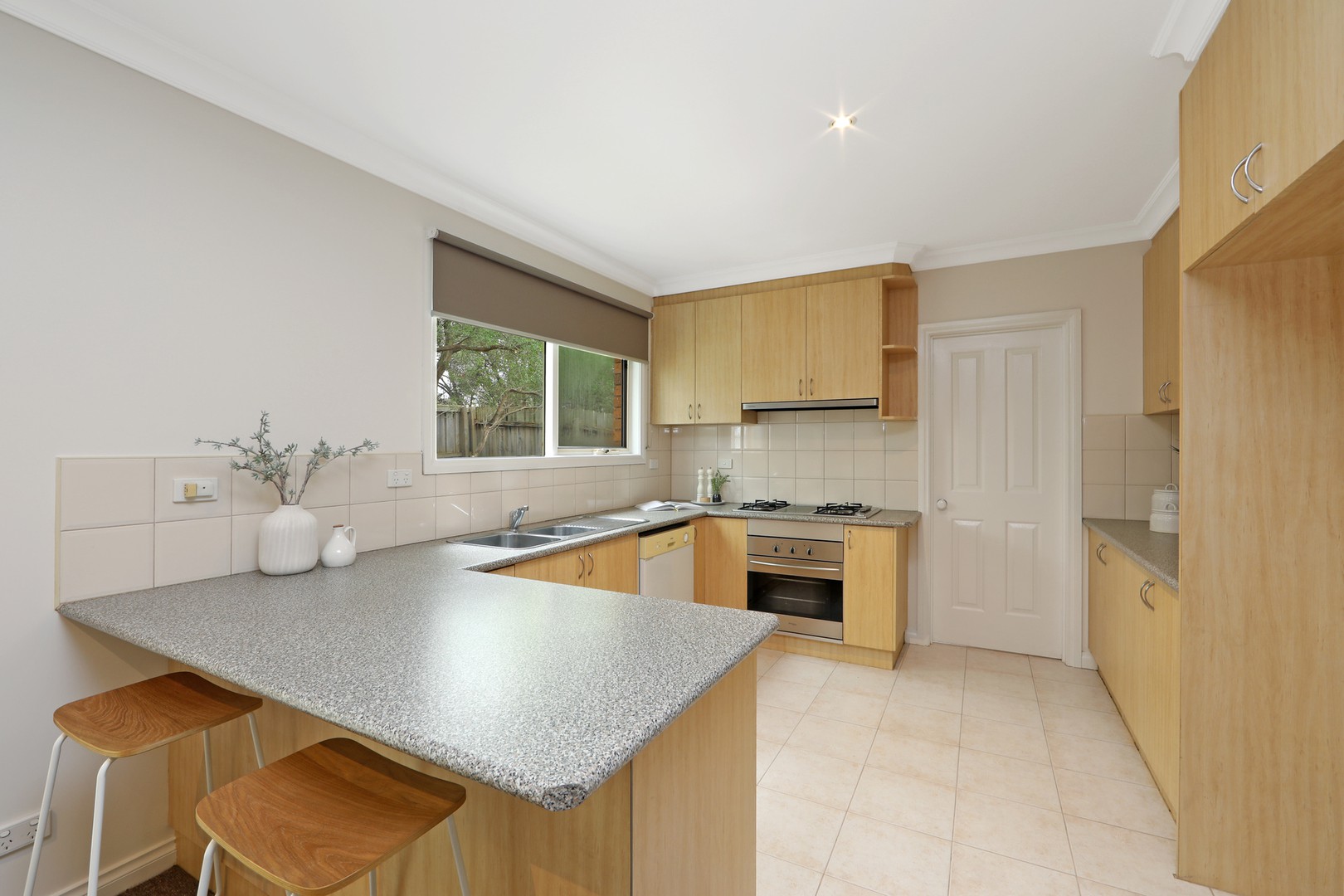 2/76 Willow Avenue, Rowville, VIC 3178, Rowville - Thumbnail 4