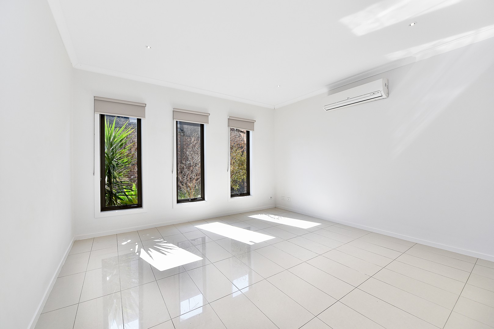 2/77 Lincoln Drive, Keilor East, VIC 3033, Keilor East - Thumbnail 2