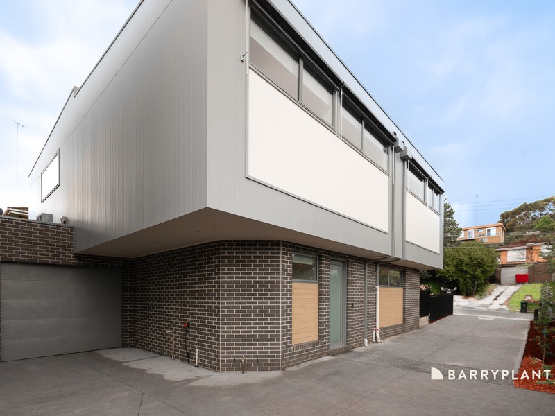 2/77 Valley Crescent, Glenroy, VIC 3046 - Image - 02/12/2025