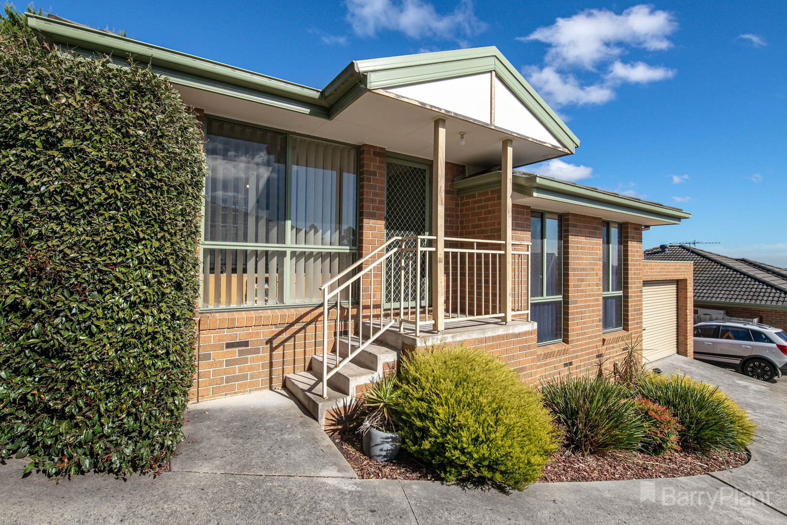 2/79 Strathavan Drive, Berwick, VIC 3806, Berwick - Thumbnail 2