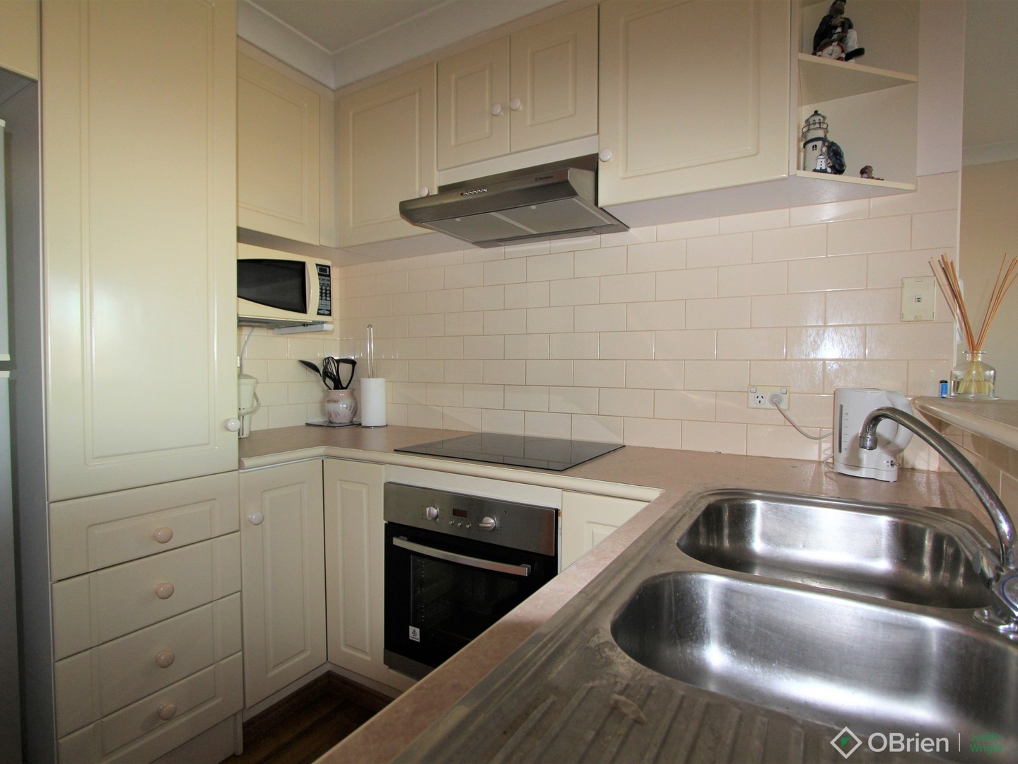 2/8-10 Forrest Avenue, Newhaven, VIC 3925, Newhaven - Thumbnail 5
