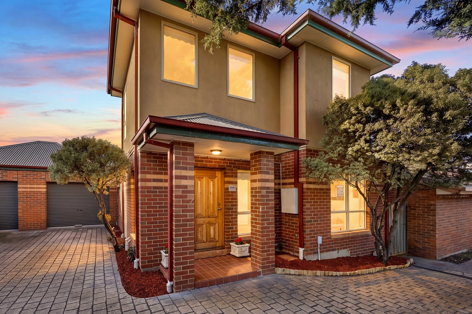 2/8 Chandos Street, Sydenham, VIC 3037, Sydenham - Image 1
