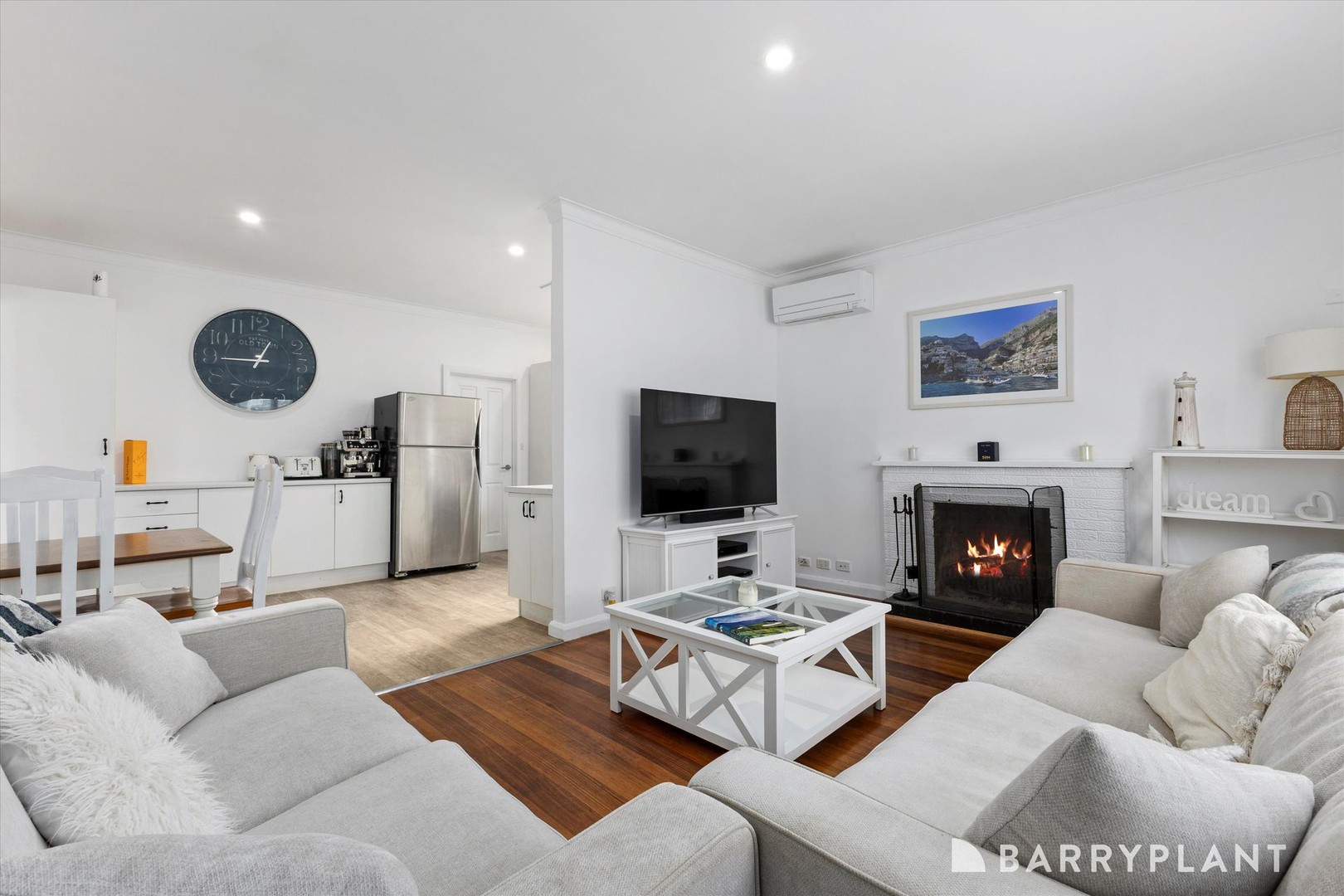 2/8 Cherylnne Crescent, Kilsyth, VIC 3137, Kilsyth - Thumbnail 2