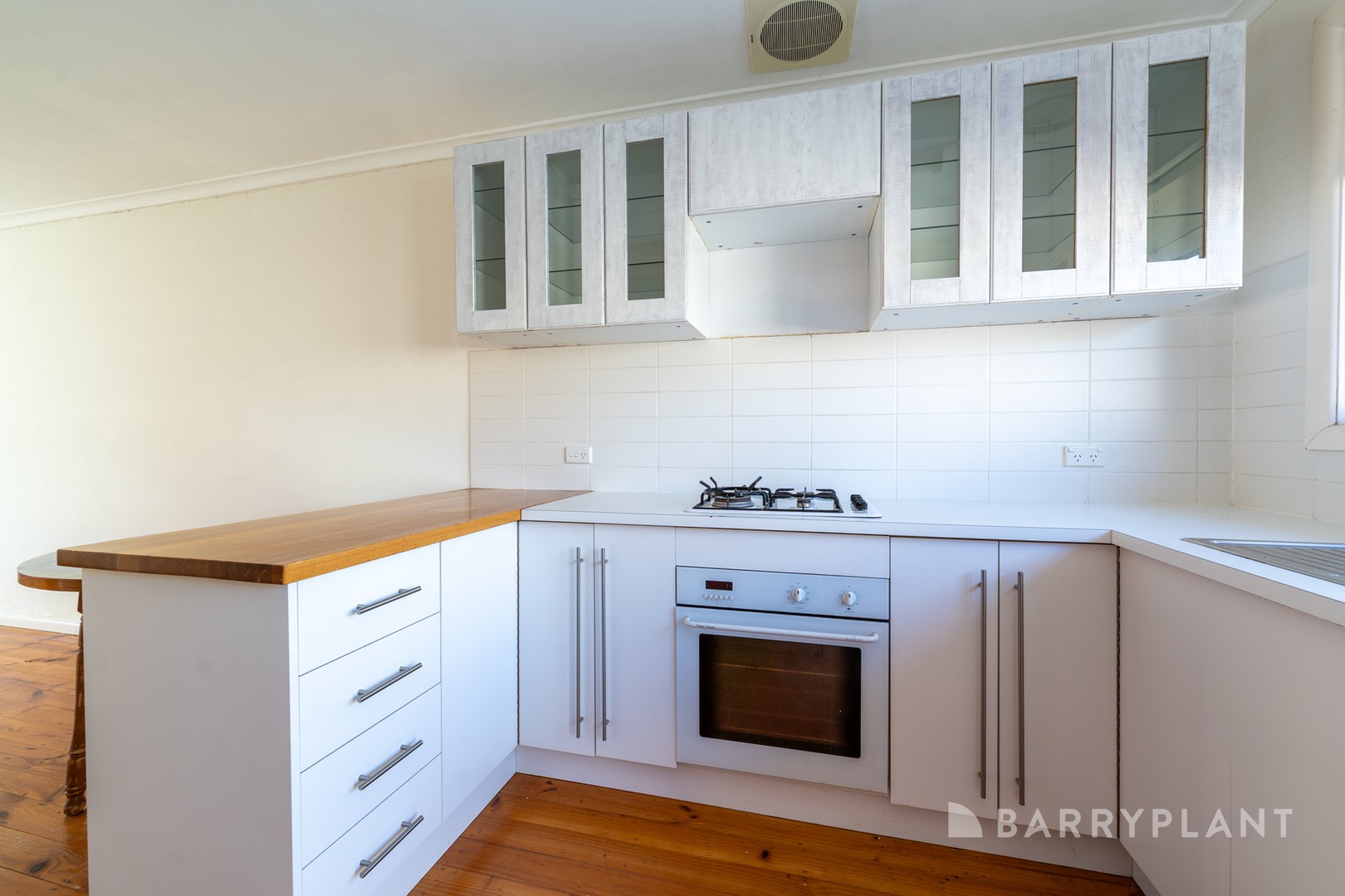 2/8 Clyde Court, Oak Park, VIC 3046, Oak Park - Thumbnail 5