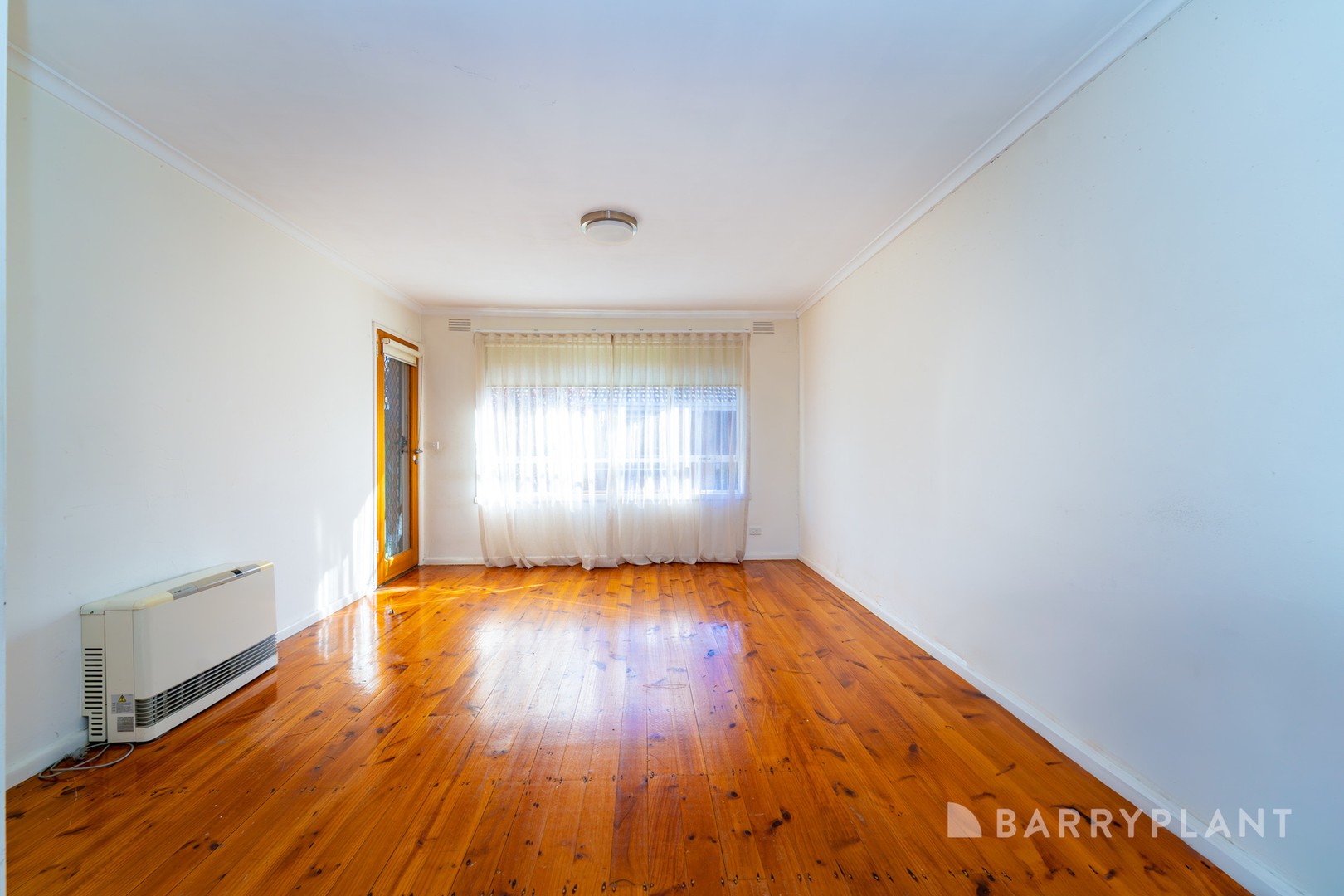 2/8 Clyde Court, Oak Park, VIC 3046, Oak Park - Thumbnail 3