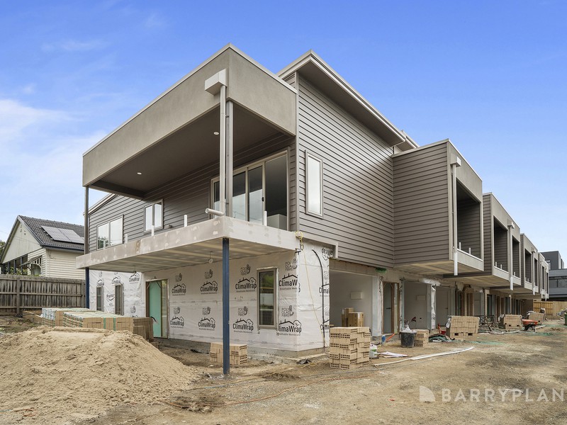 2/8 Clyde Street, Lilydale, VIC 3140 - Image - 13/11/2025