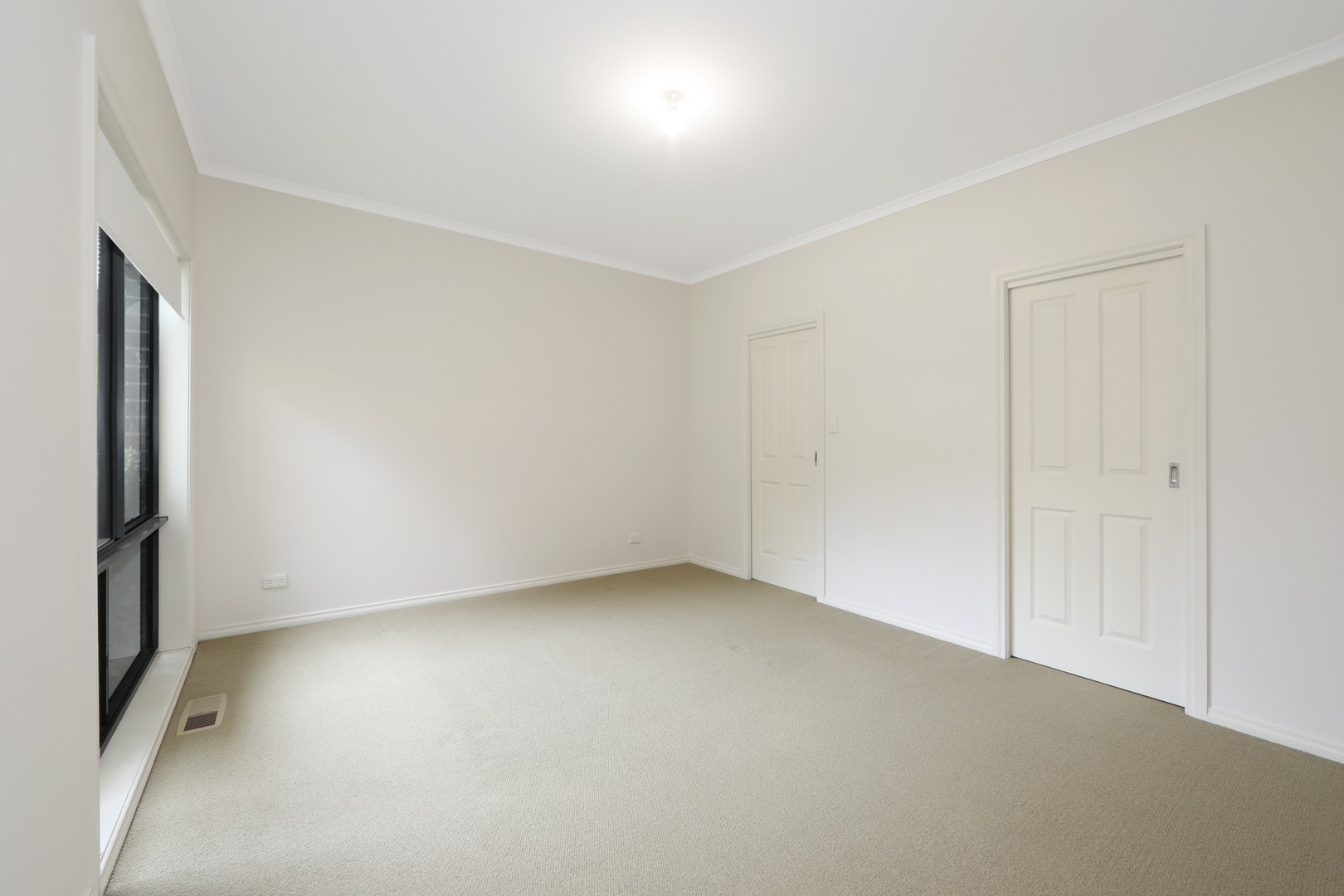 2/8 Denver  Crescent, Rowville, VIC 3178, Rowville - Thumbnail 7