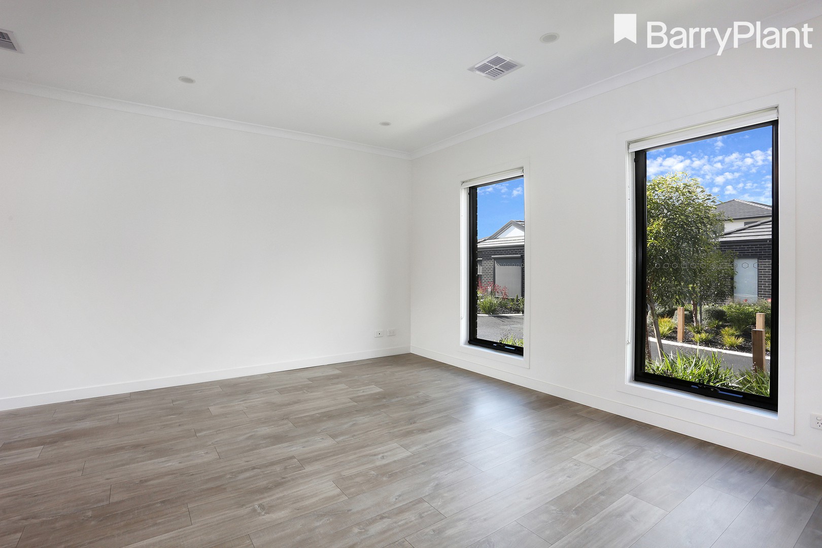 2/8 Faro Street, Point Cook, VIC 3030, Point Cook - Thumbnail 6