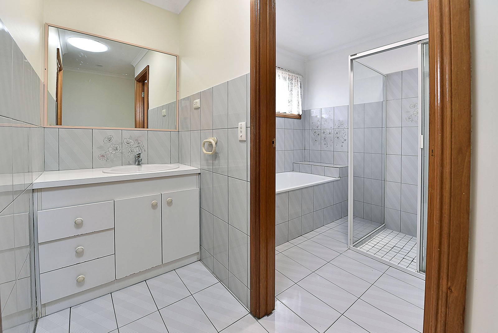 2/8 Henderson Road, Tullamarine, VIC 3043, Tullamarine - Thumbnail 4