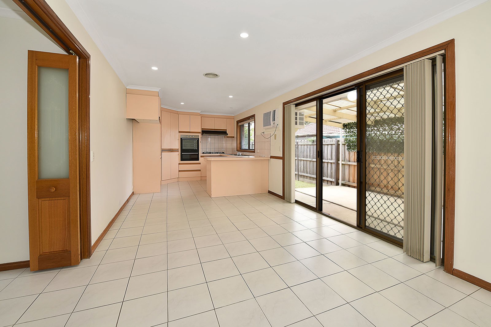 2/8 Henderson Road, Tullamarine, VIC 3043, Tullamarine - Thumbnail 5