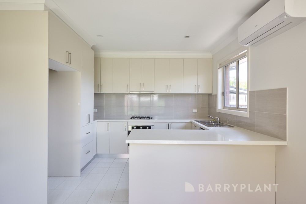 2/8 Knox Street, Noble Park, VIC 3174 - Thumbnail 2 - 11/12/2025