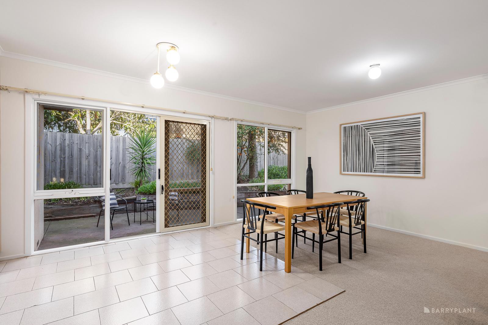 2/8 Mantell Street, Doncaster East, VIC 3109, Doncaster East - Thumbnail 4