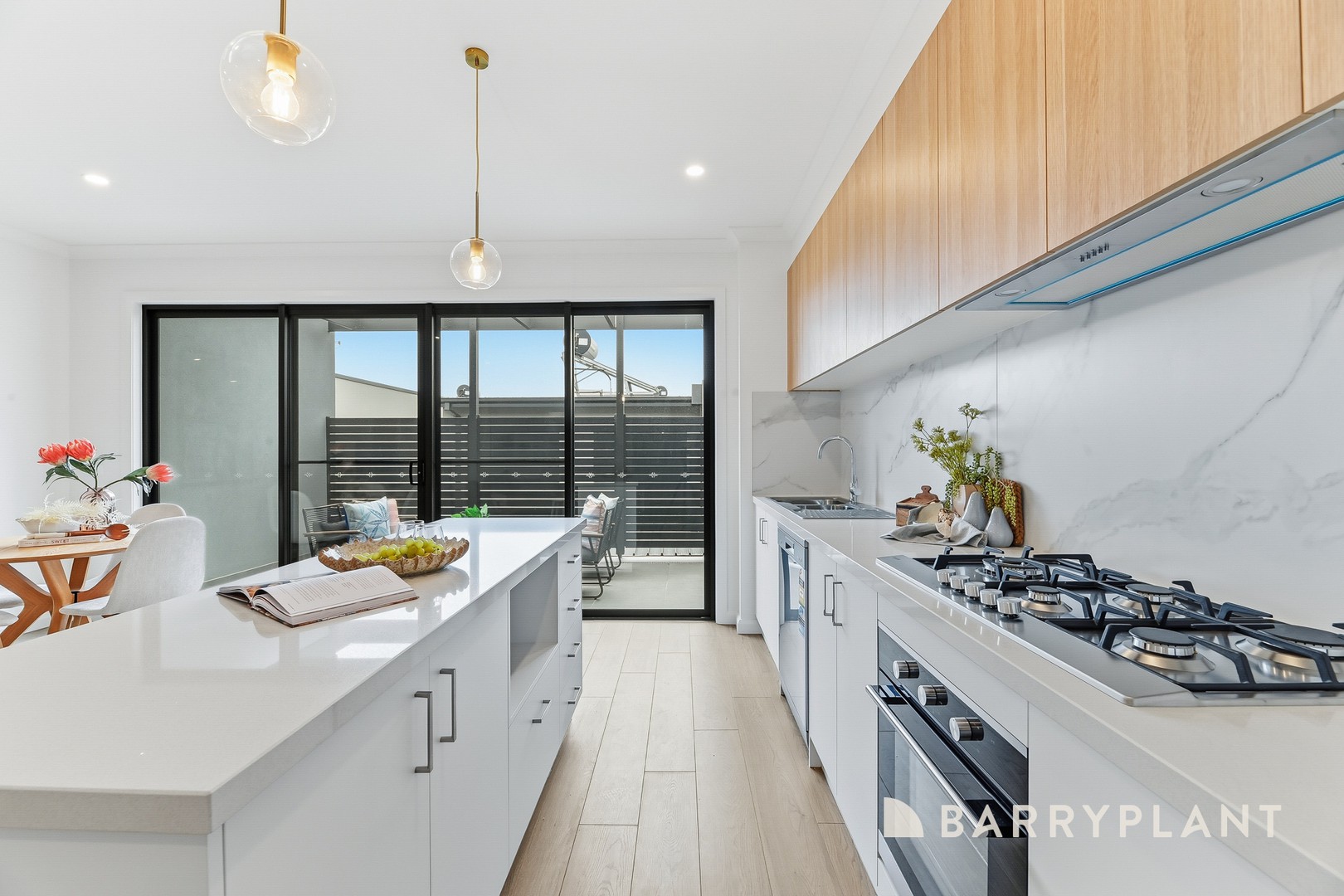 2/8 Mountain Gate Drive, Ferntree Gully, VIC 3156 - Thumbnail 2 - 16/01/2026