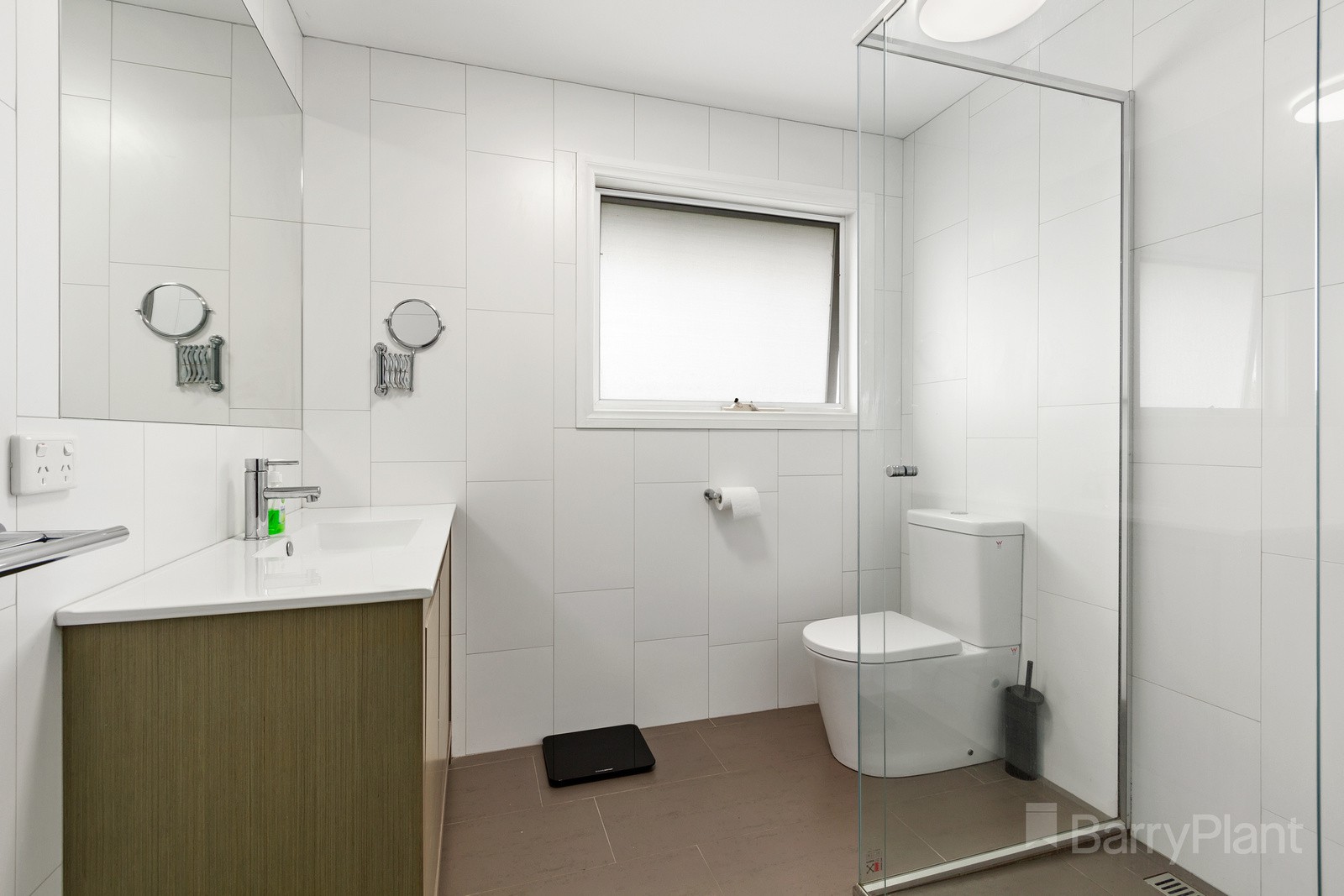 2/8 Paton CrescentBoronia, VIC 3155, Boronia - Thumbnail 7