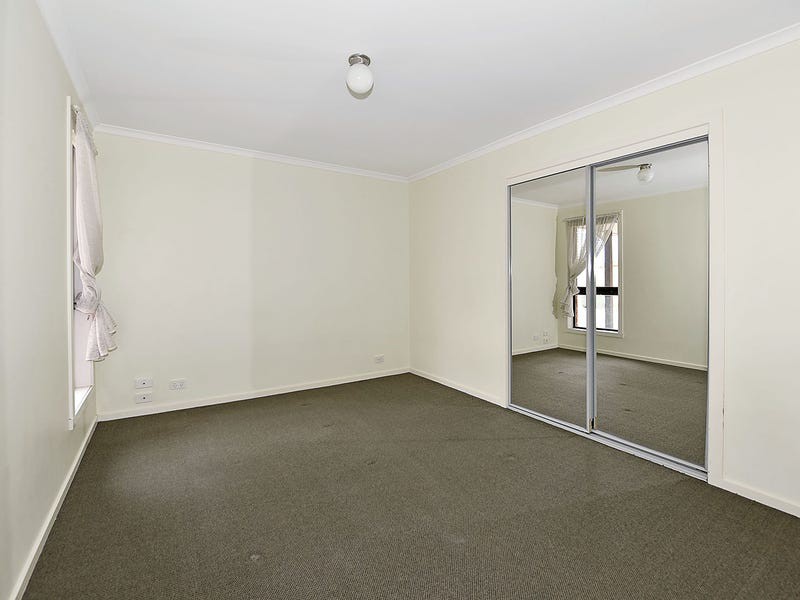 2/8 Pilain Crescent, Keilor Downs, VIC 3038, Keilor Downs - Thumbnail 5