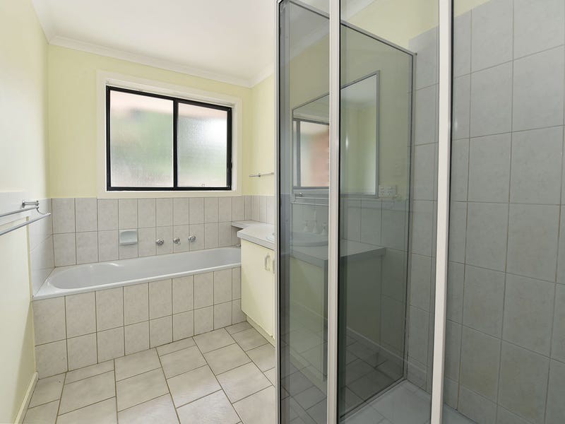 2/8 Pilain Crescent, Keilor Downs, VIC 3038, Keilor Downs - Thumbnail 6