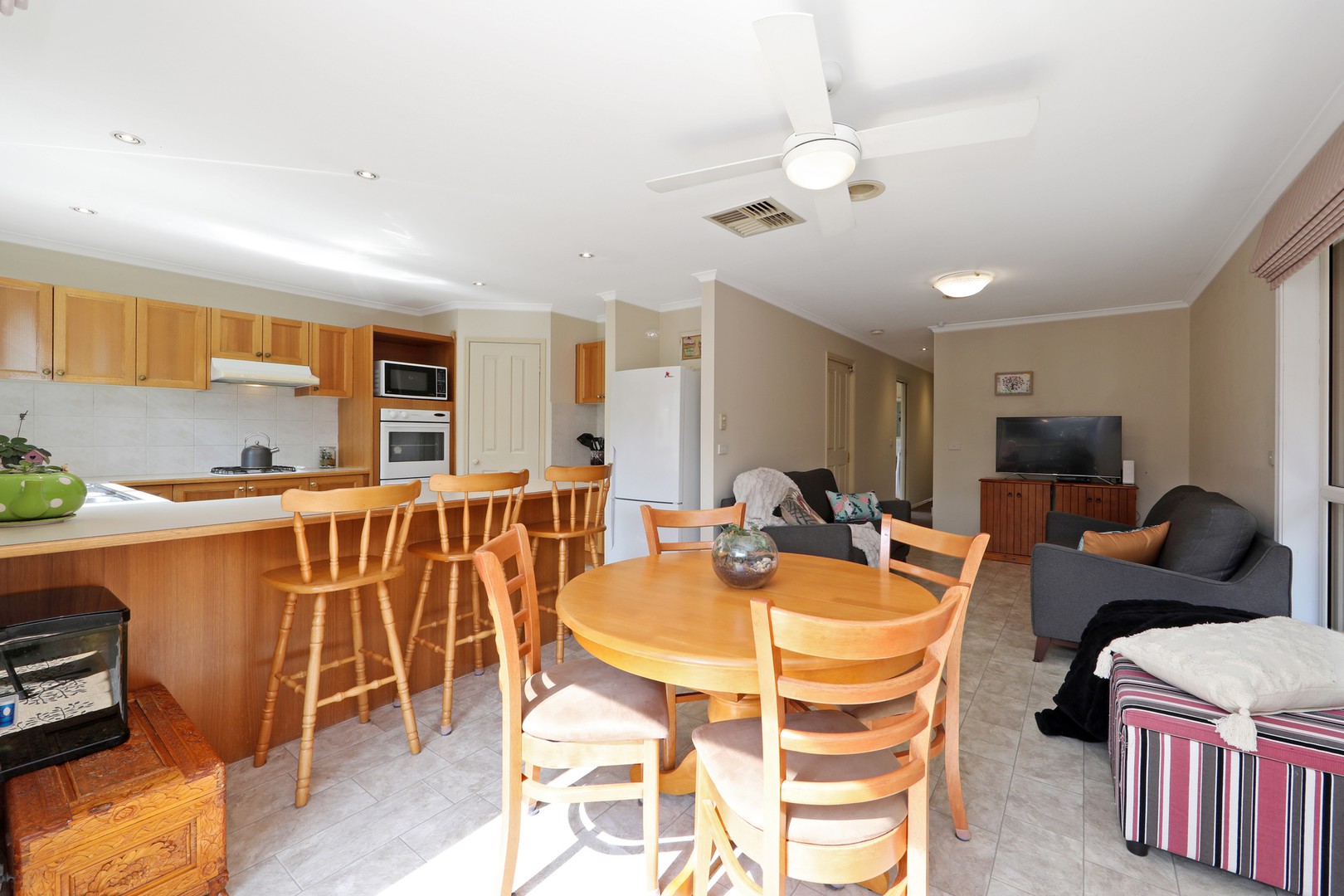 2/8 Poplar Close, Rowville, VIC 3178, Rowville - Thumbnail 5