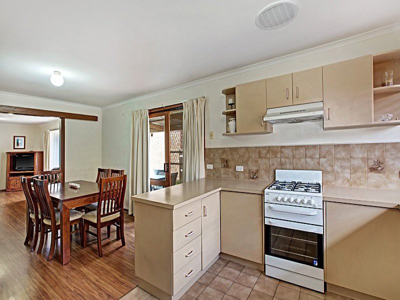 2/8 Purser Avenue, Ringwood East, VIC 3135, Ringwood East - Thumbnail 2